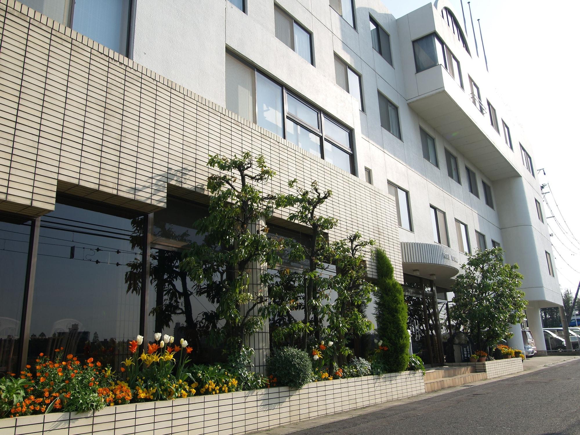 Business Hotel Kosanagi Tojota Kültér fotó